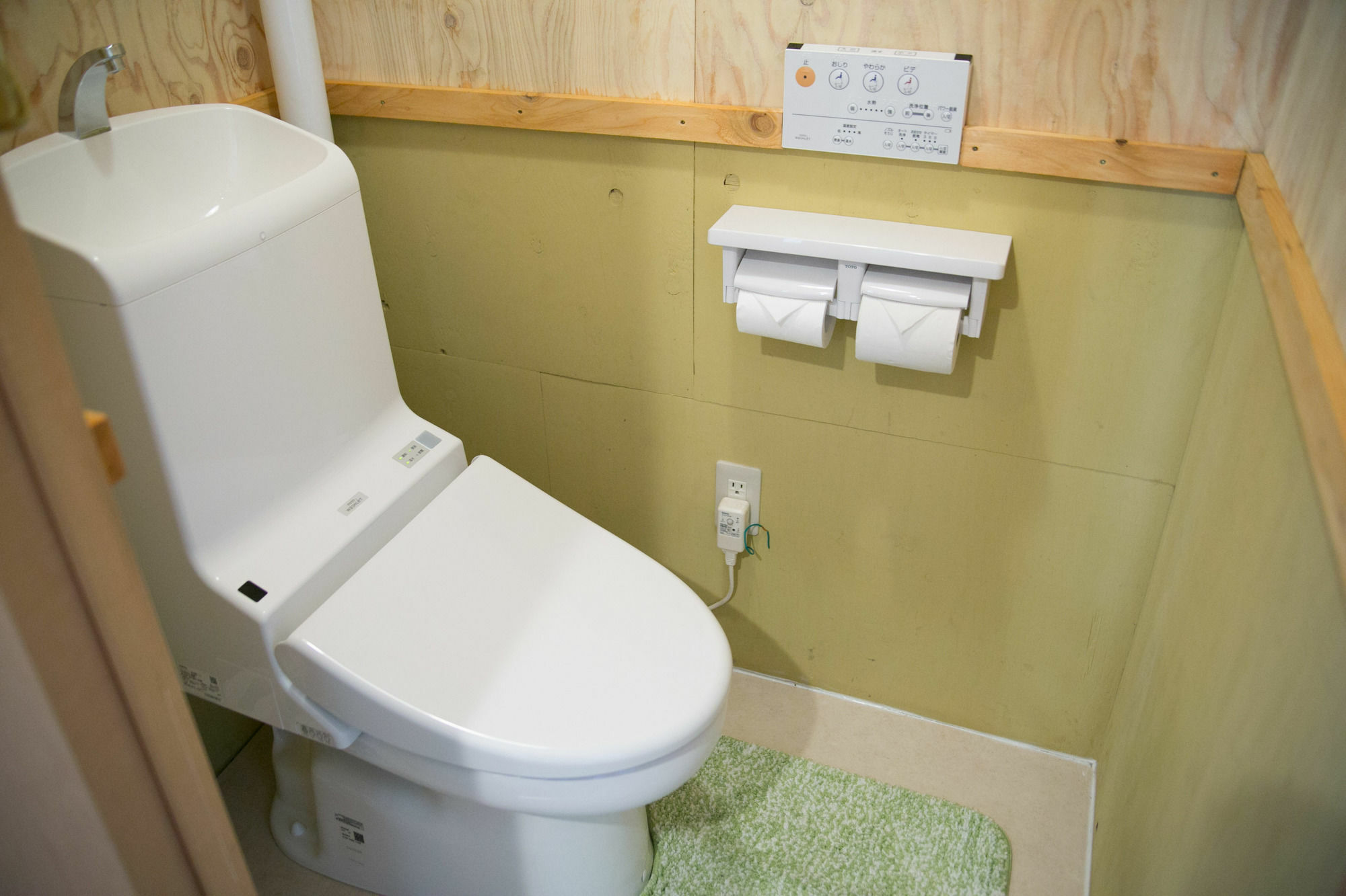 Guest House Waya Sapporo Exterior photo